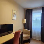 호텔 Maxhotel 4*