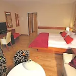 Hotel Maxhotel