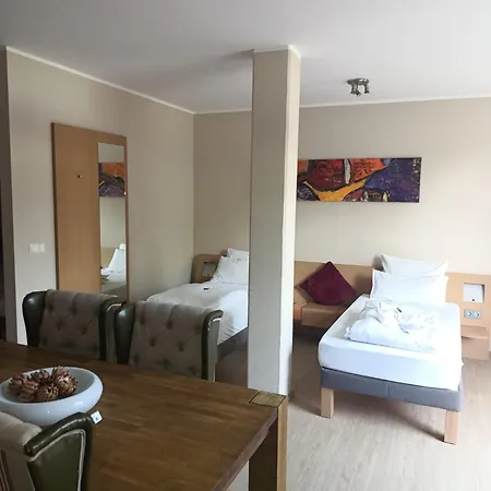 Maxhotel 4*