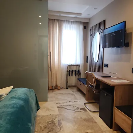Hotel Maxhotel 4*