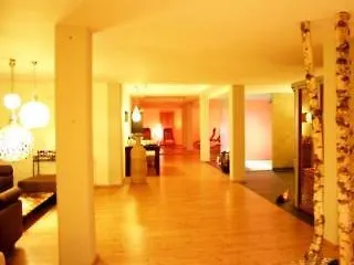 Maxhotel Hotell 4*